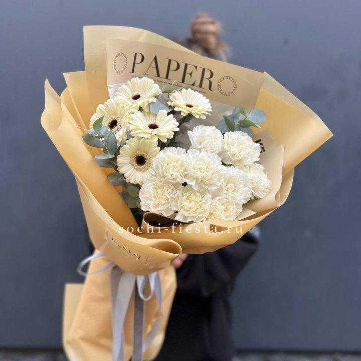  Букет с диантусами и герберами в Белгороде