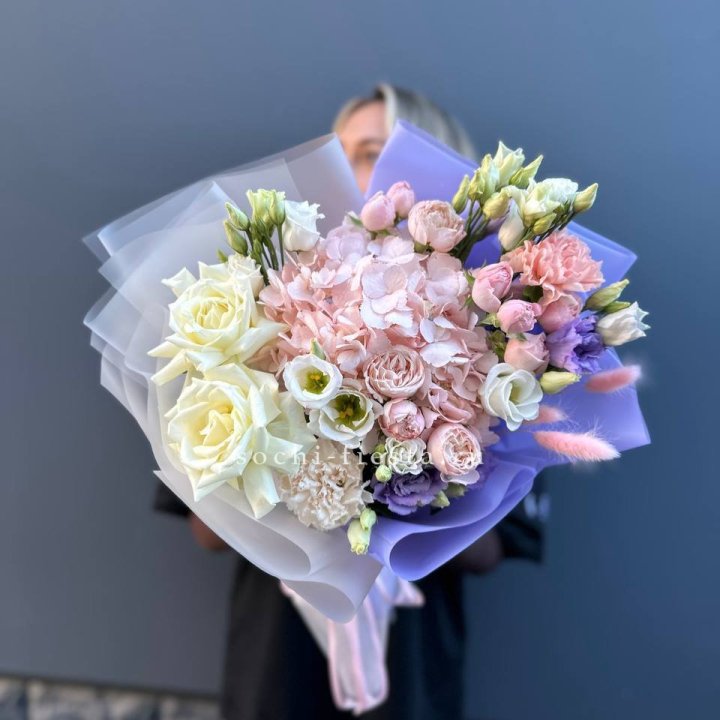 Букет "Виолет дрим" в Белгороде