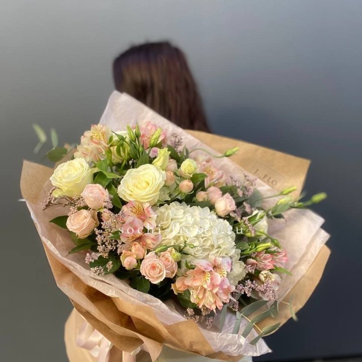 Дизайнерский букет №1 в Белгороде