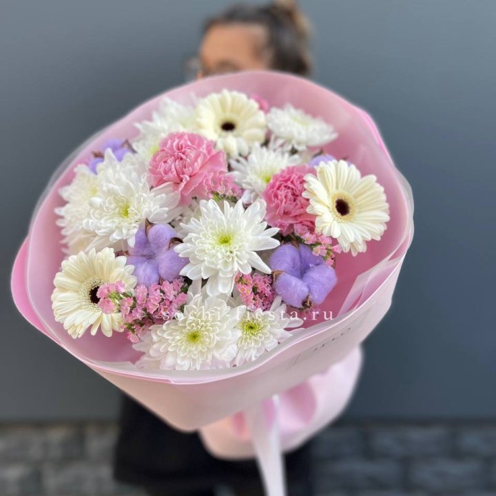 Букет цветов "Пинк спринг" в Белгороде