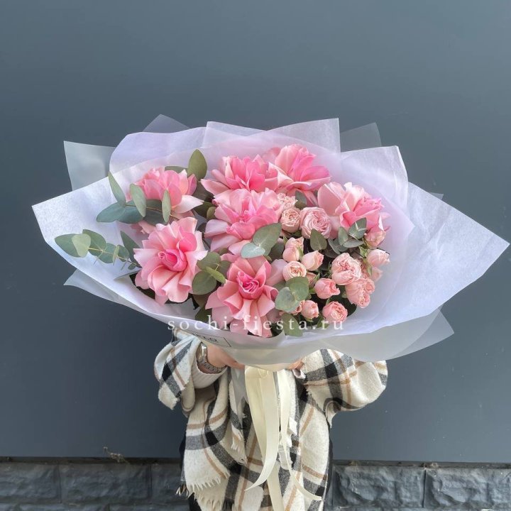 Букет французских и пионовидных роз  в Белгороде