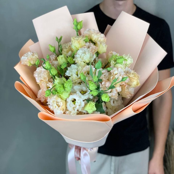 Букет эустом "Крем" в Белгороде