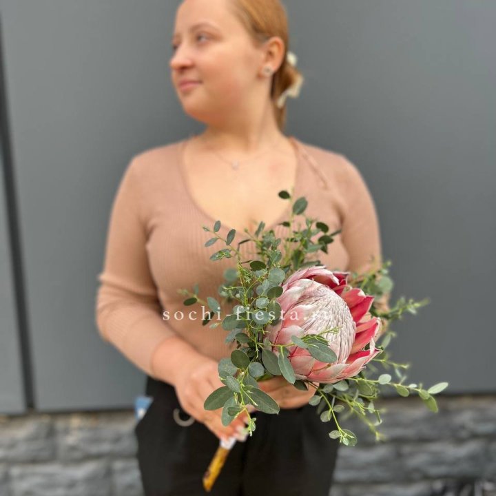 Свадебный букет "Протея" в Белгороде