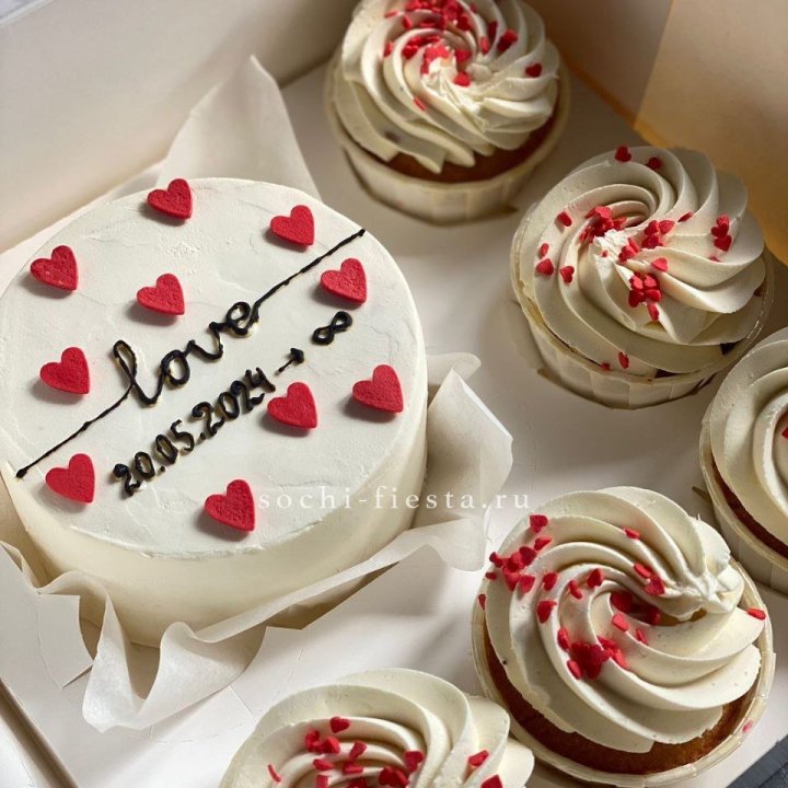 Капкейки и бенто-торт "Любимые" в Белгороде