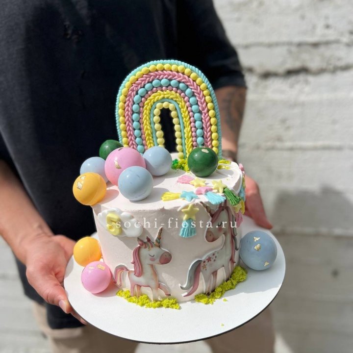 Торт "Радуга с единорогом" в Белгороде