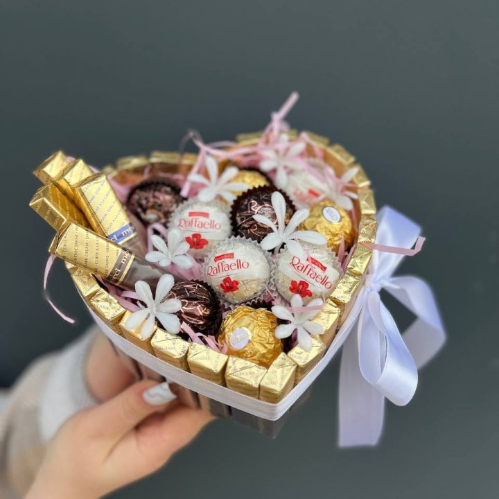 Подарочный набор шоколада в Белгороде