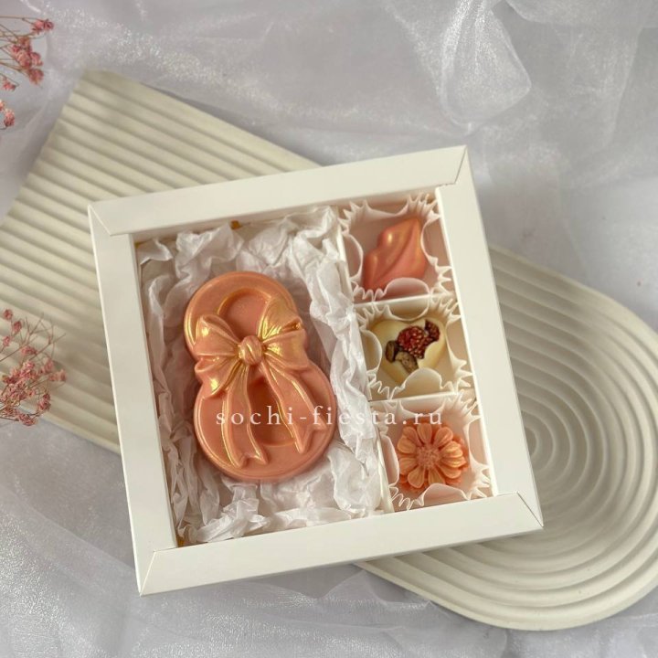 Конфеты из шоколада 8 Марта в Белгороде
