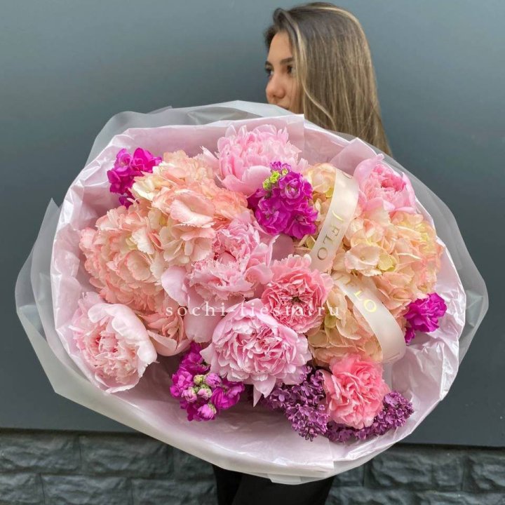 Букет "Фловер пионс" в Белгороде