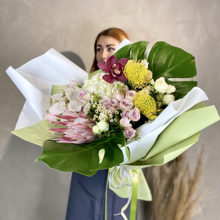 Дизайнерский букет экзотики в Белгороде