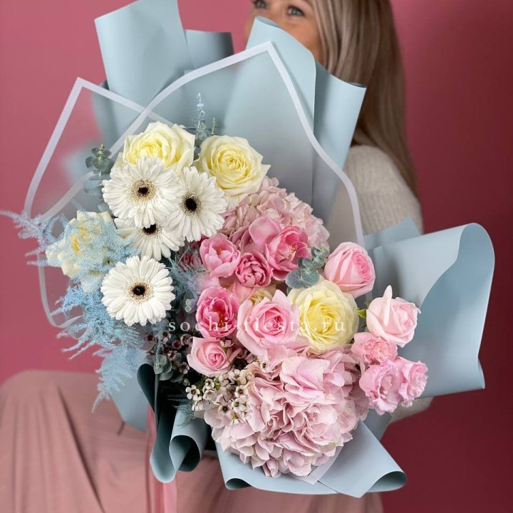 Дизайнерский букет "Адель" в Белгороде