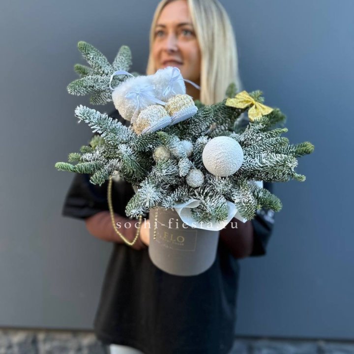 Новогодний бокс "Ботс голд" в Белгороде