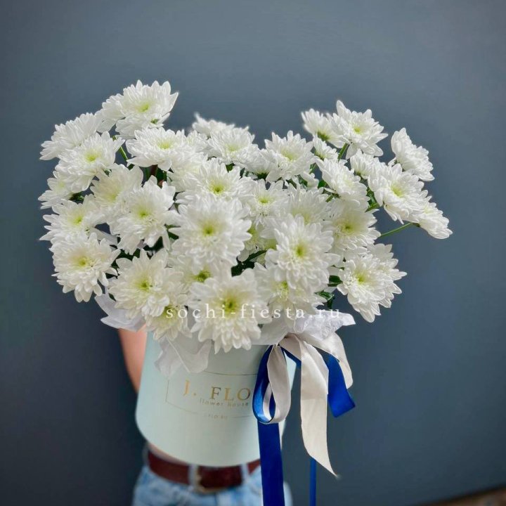 Коробка с хризантемами №3 в Белгороде