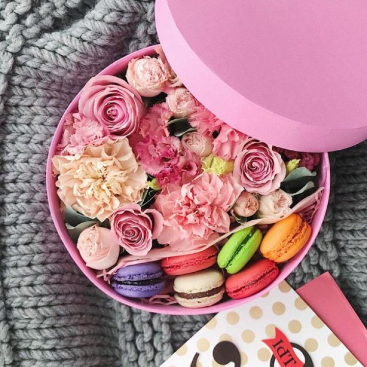 Цветочный бокс пинк в Белгороде