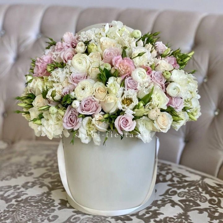 Цветочный бокс "Ловинг" в Белгороде