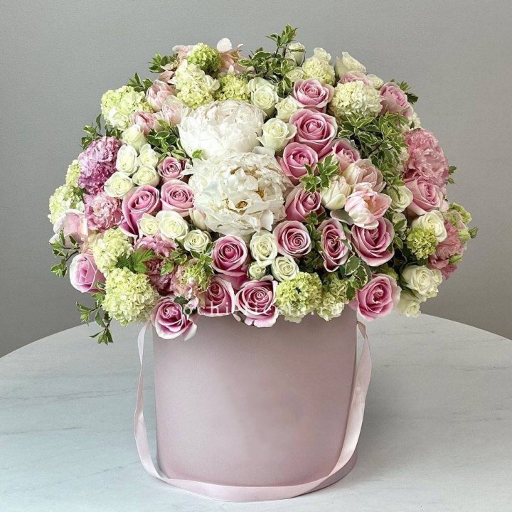 Цветочный бокс "Фантастик" в Белгороде