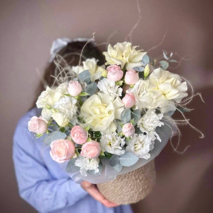 Авторский бокс "Милена" в джутовом кашпо в Белгороде