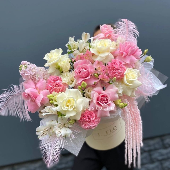 Дизайнерский бокс "Ловели" в Белгороде