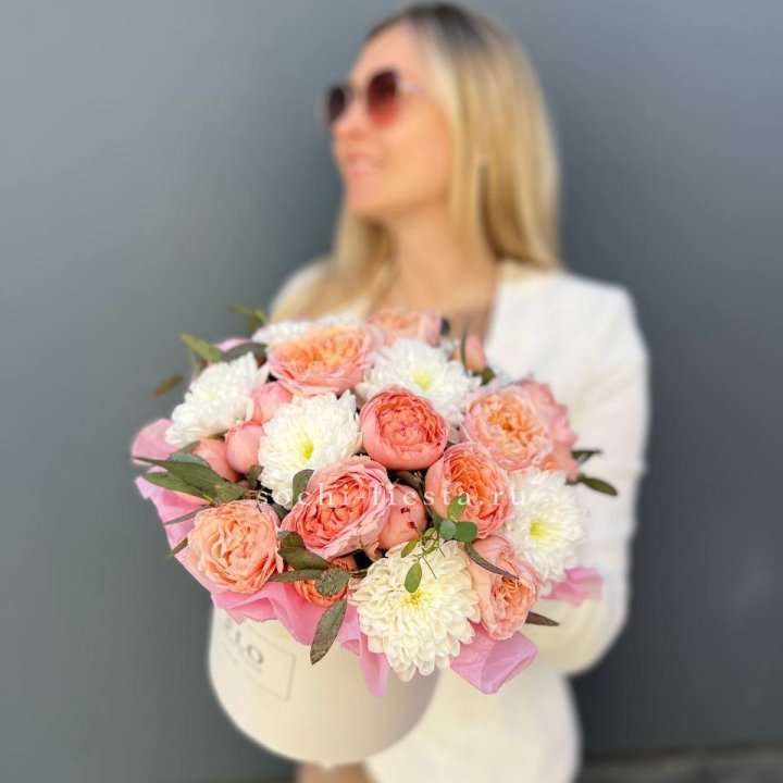 Нежная коробка с цветами в Белгороде