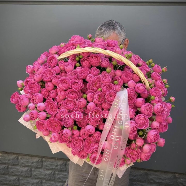 Корзина роз Мисти Баблс 151 в Белгороде