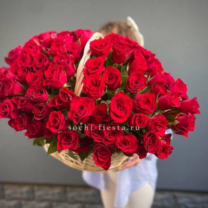 121 красная роза в корзине   в Белгороде
