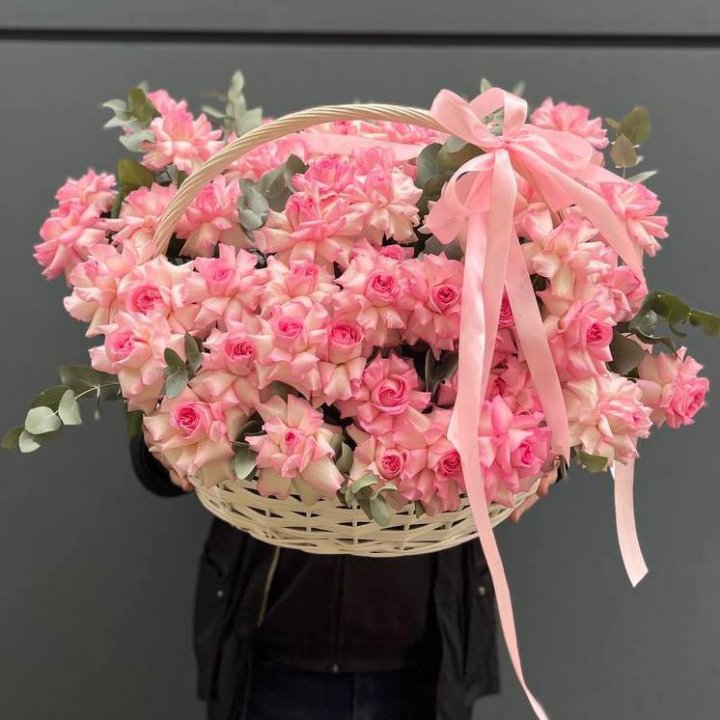 51 розовая роза в корзине в Белгороде