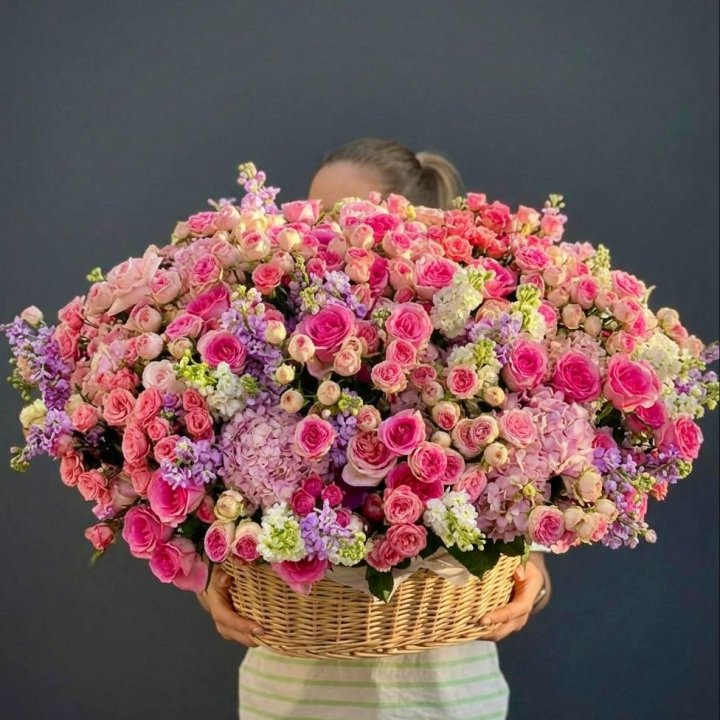 Цветочная корзина гигант №5 в Белгороде