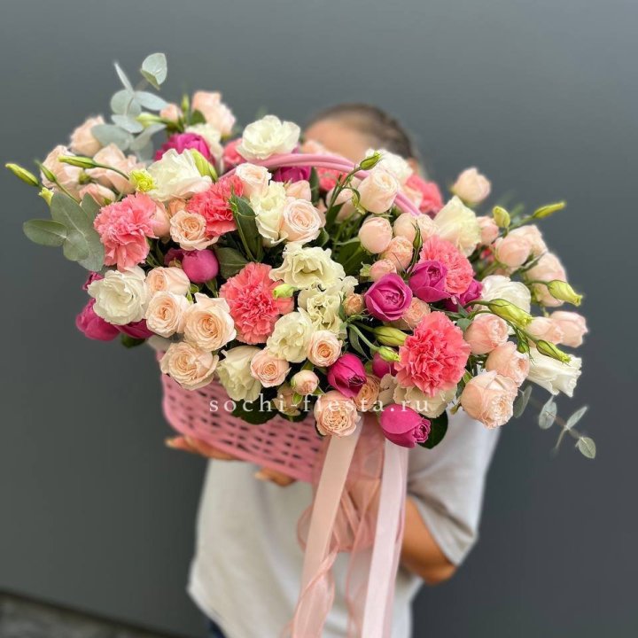 Цветочная корзина "Флоренция" в Белгороде