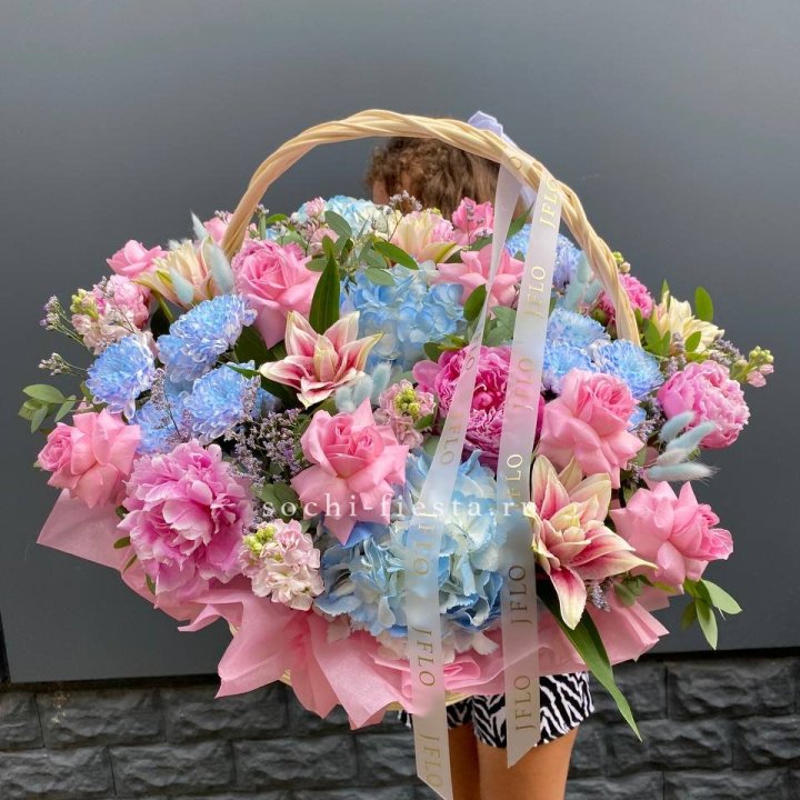 Яркая корзина "Летнее настроение" в Белгороде