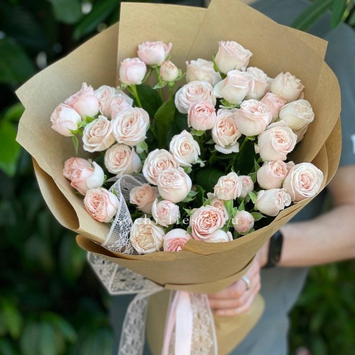 Кустовые розы букет №1 в Белгороде