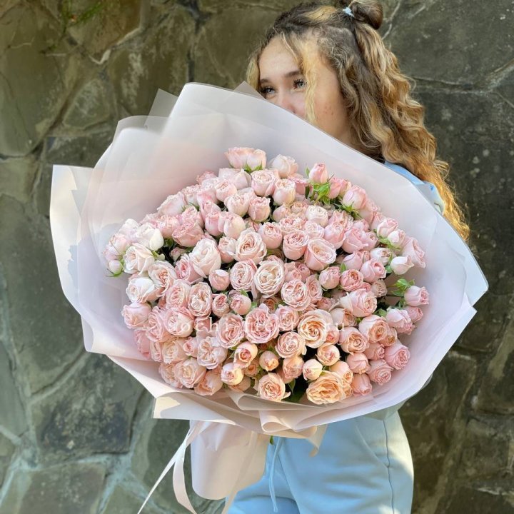 45 роза бомбастик Крем в Белгороде