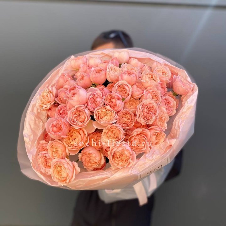 Букет из 21 пионовидной розы Джульетта в Белгороде