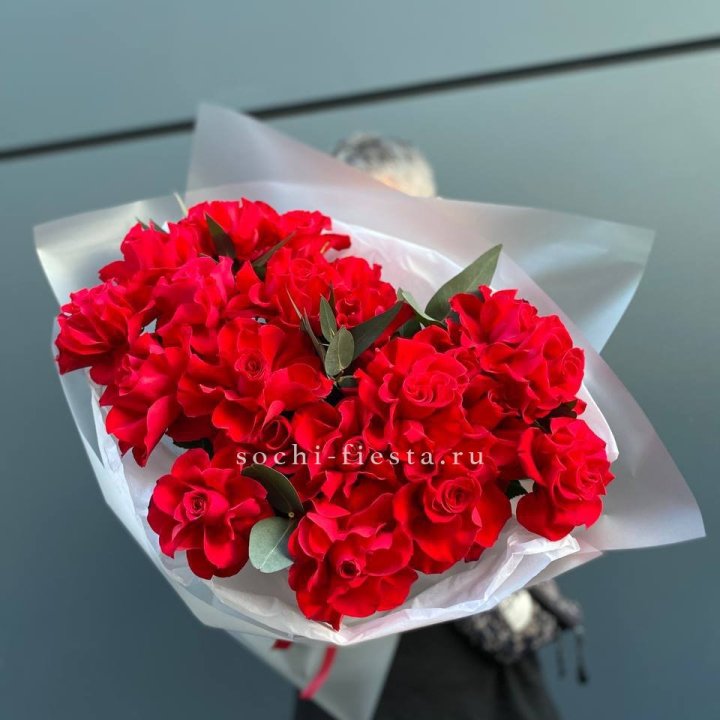 21 Красная французская роза в Белгороде