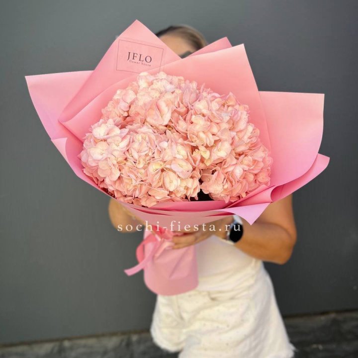 Букет гортензий "Крем" в Белгороде