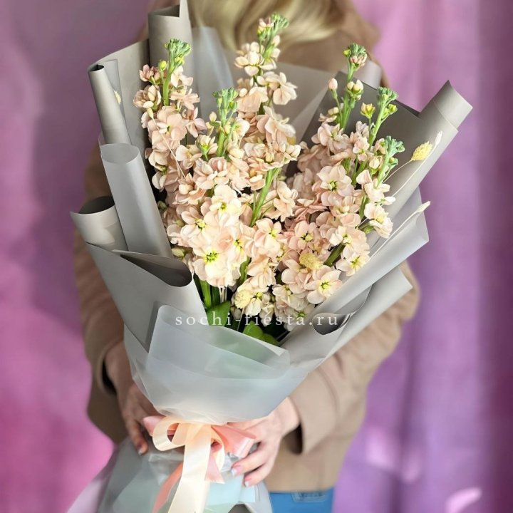 Букет ароматной маттиоллы №2 в Белгороде