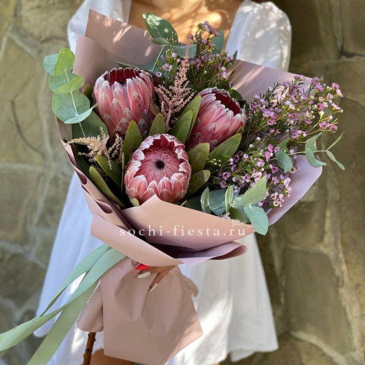 Букет из протеи "Клеопатра"  в Белгороде