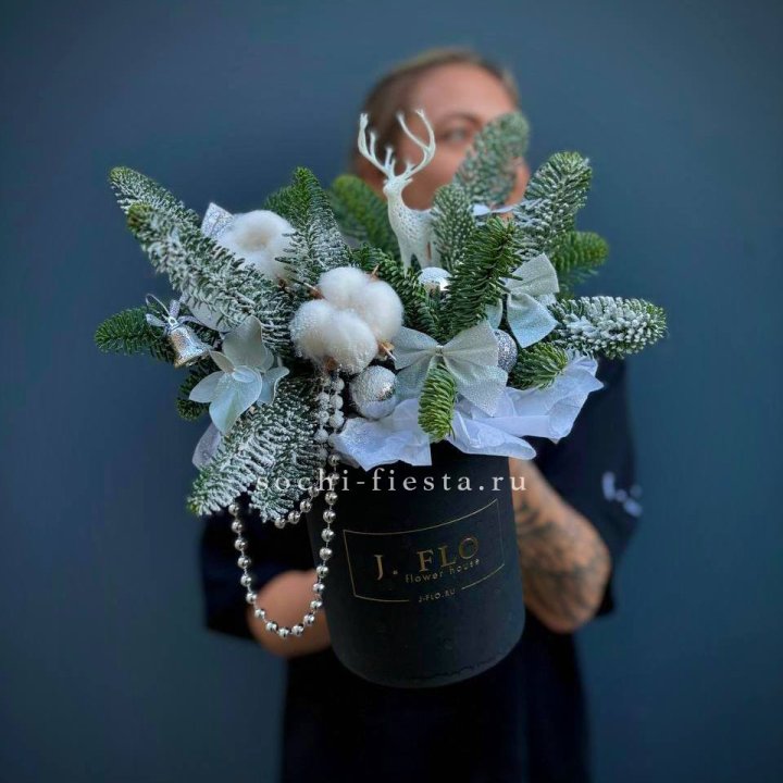 Композиция "Мери крисмас" в Белгороде