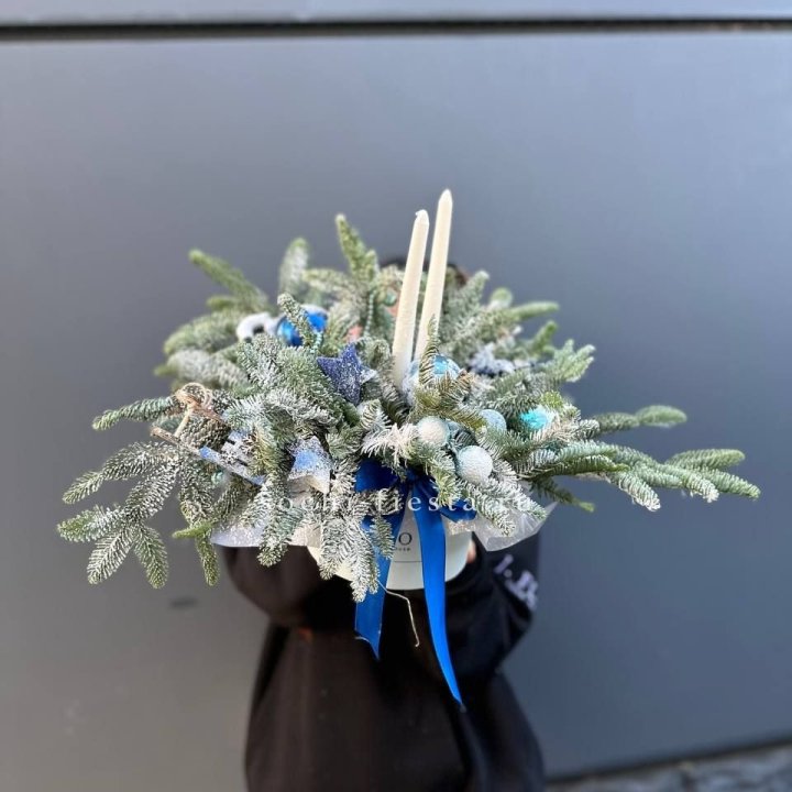 Новогодняя композиция в коробке  в Белгороде