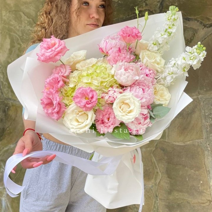 Букет с пионами №3 в Белгороде