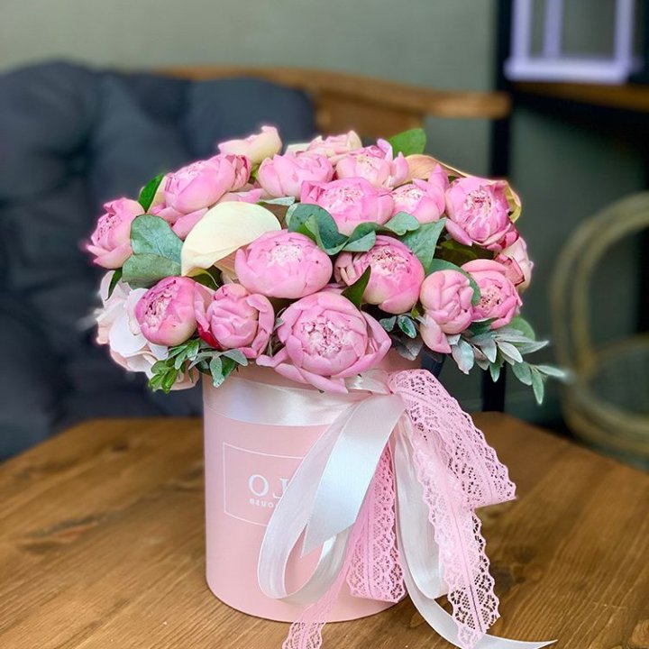 Композиция с пионами №1 в Белгороде