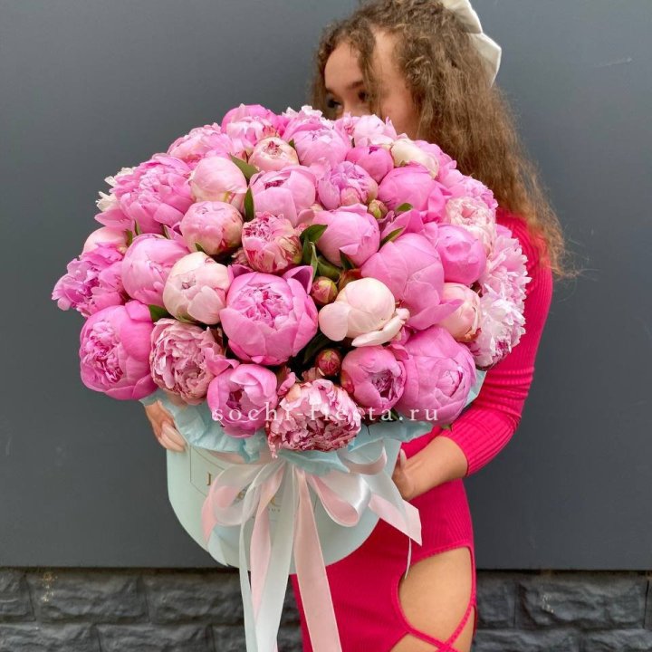 51 пион в цилиндре в Белгороде