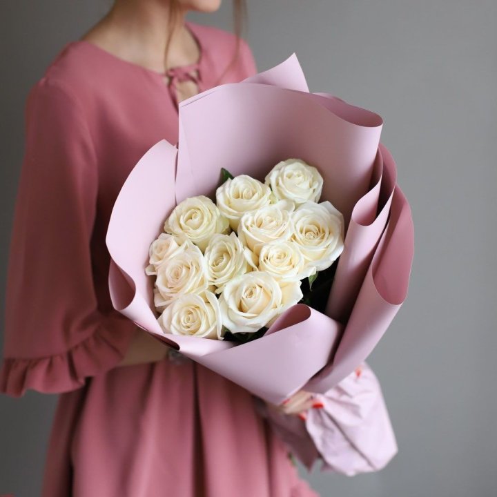 11 белых роз в Белгороде