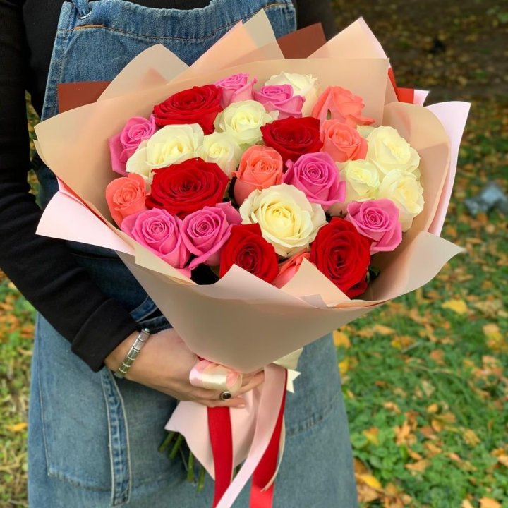 25 роз "Карусель" в Белгороде