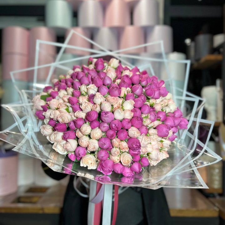 101 кустовая пионовидная роза в Белгороде