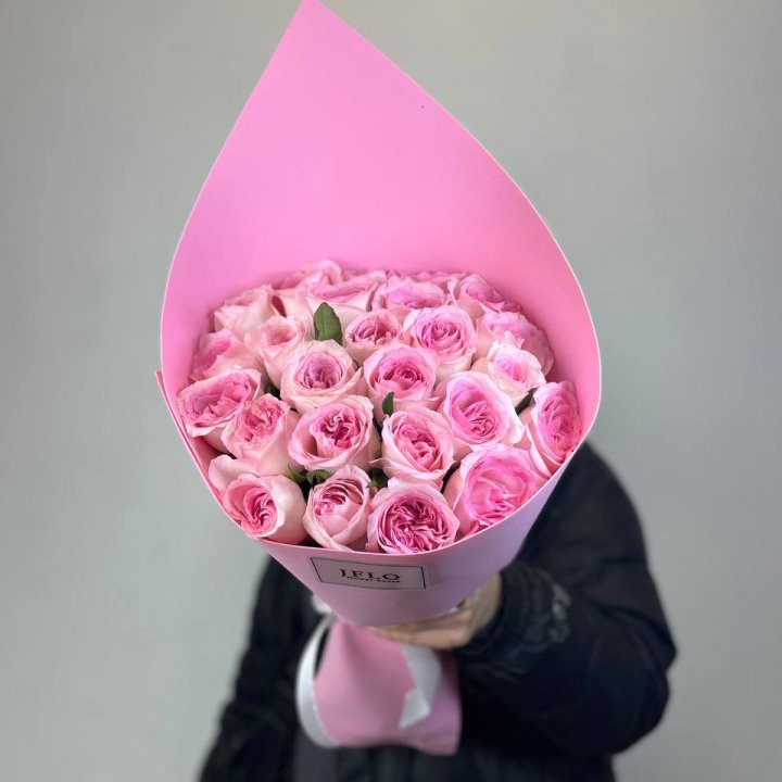 25 нежных роз в Белгороде