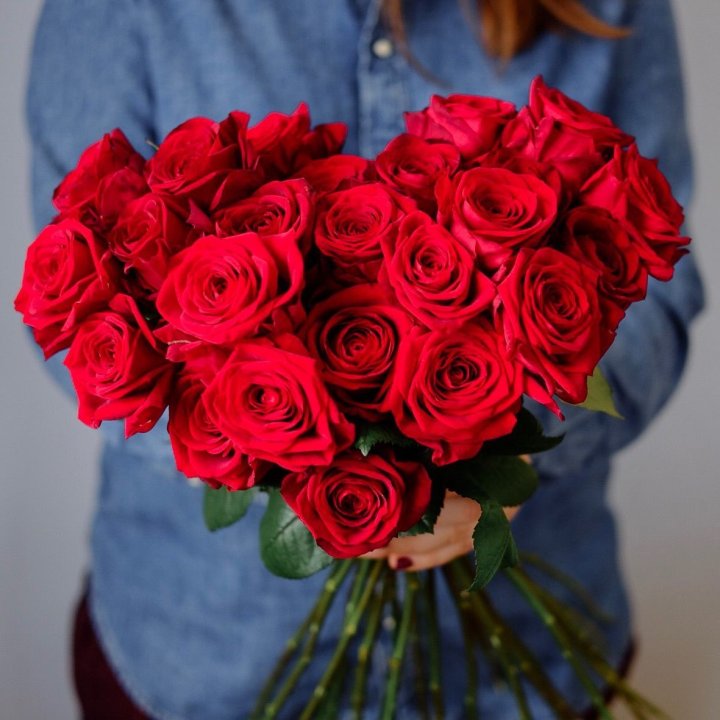 25 красных роз в Белгороде