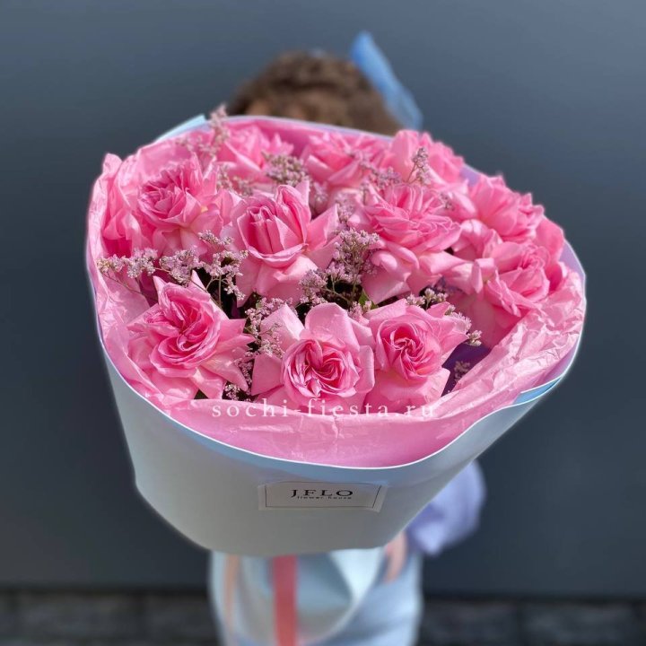 Букет французских розовых роз  в Белгороде