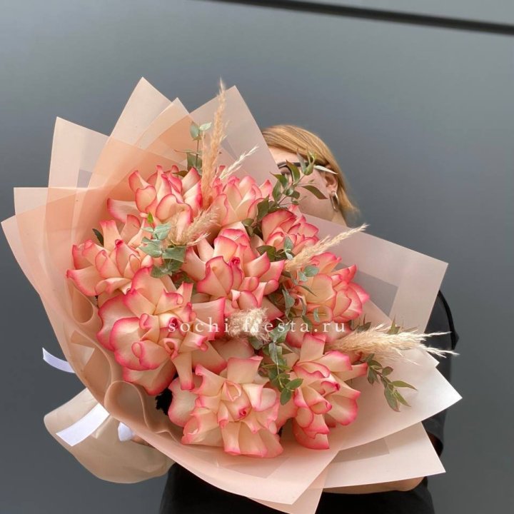 9 Французских роз Джумилия  в Белгороде