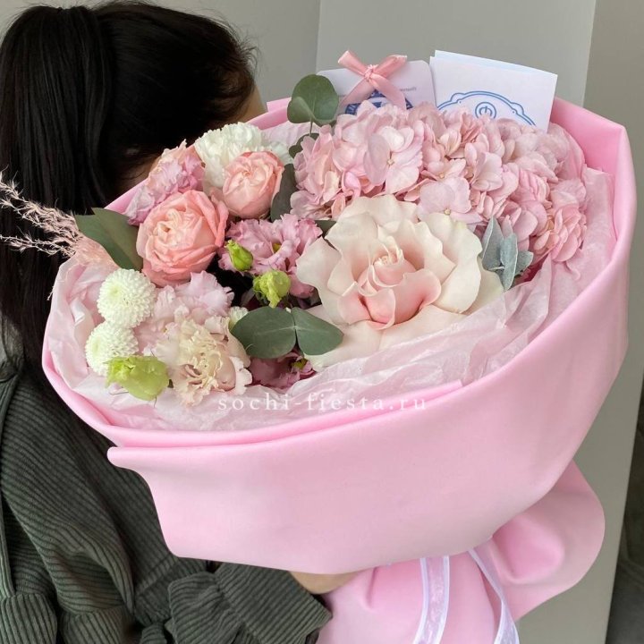 Авторский букет "Пинки" в Белгороде