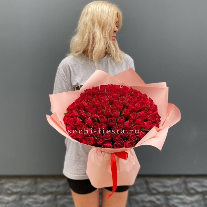 101  красная кенийская роза  в Белгороде