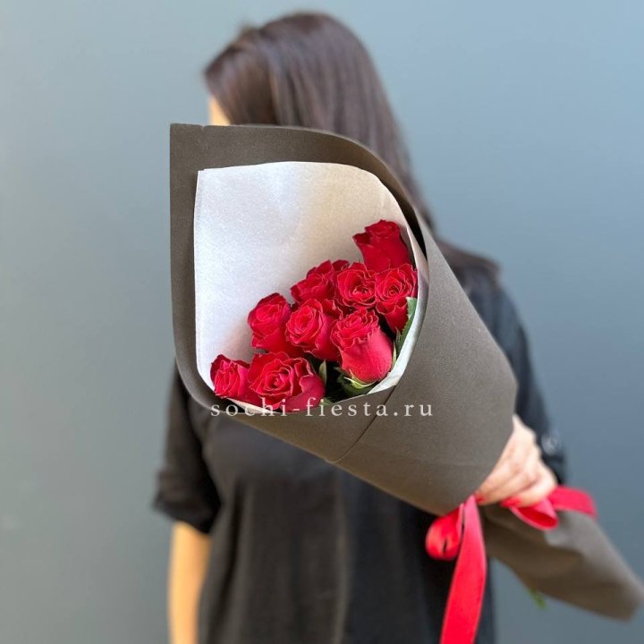 9 красных роз в фоамиране в Белгороде